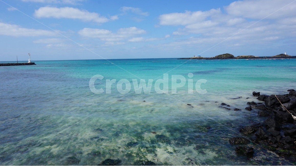 제주도,바다,날씨,푸른바다,파도,구름,배경화면,여름,하늘,weather,sea,cloud,background,summer,sky,자연,풍경,nature,landscape,한국자연풍경,한국자연경관,korea nature landscape,제주도,jeju,jeju island,land,땅,outdoors,옥외,water,물,ocean,대양,shoreline,해안선