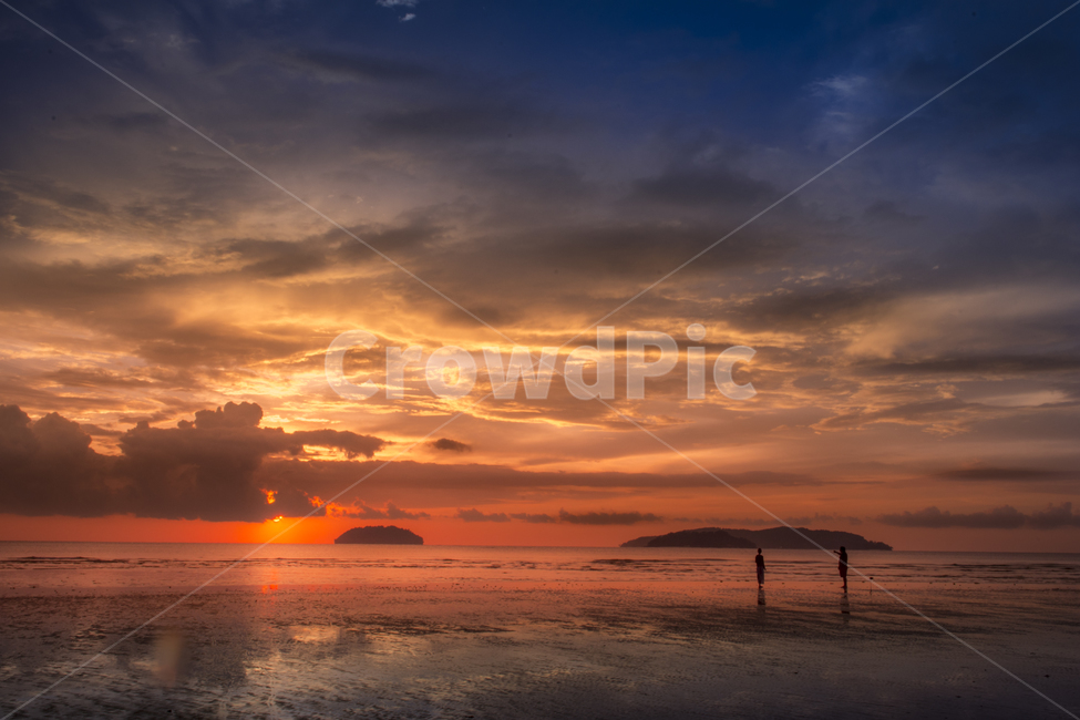 일몰,바다,해변,하늘,여행,코타키나발루,sunset,구름,color,풍경,자연,풍경,nature,landscape,해변,바다,beach,sea,색깔,색상,색채,색감,color sense,color sensitivity,feeling of color,outdoors,옥외,dusk,황혼,dawn,새벽,sky,red sky,붉은 하늘