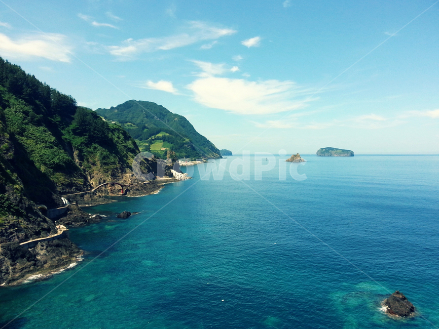 울릉도,바다,수평선,풍경,바닷가,산,하늘,푸른,동해,ulleungdo,sea,blue,horizon,자연,풍경,nature,landscape,outdoors,옥외,land,땅,promontory,곶,shoreline,해안선,water,물,ocean,대양