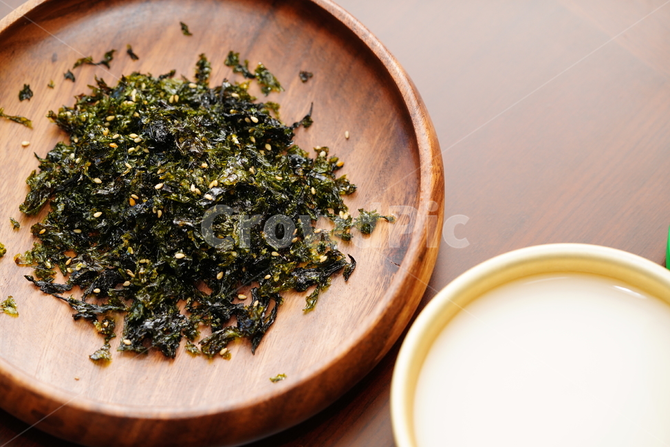 김,음식,반찬,안주,접시,먹거리,푸드,plant,식물,음식,식재료,요리,food,cook,meal,dishes,food reserves,한식,한국음식,한국요리,korean food,korean dishes,korean meal,korean cook