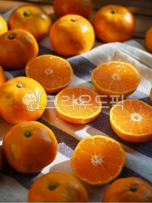 귤,제주감귤,제주도특산품,감귤,과일,제주도,한국,노랑,음식,겨울과일,배경,한국과일,tangerine,jejutangerine,jejuislandspecialties,fruit,jejuisland,korea,yellow,food,winterfruit,background,koreanfruit,citrusfruit,감귤류과일
