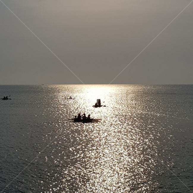 silver sea,ocean,sunlight reflection,silhouette,jeju island,Yunseul