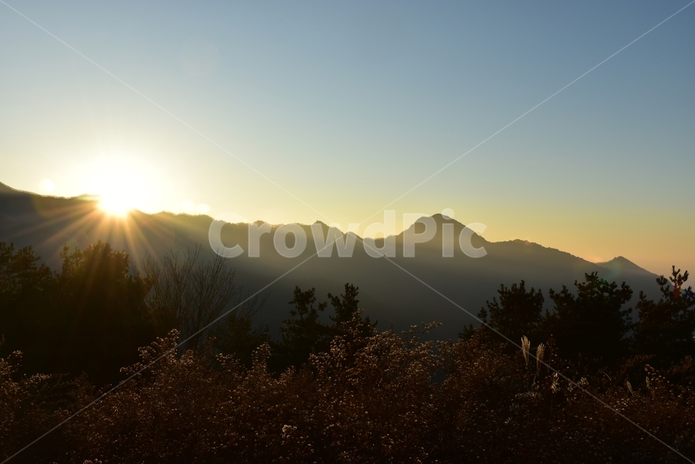 유명산,마유산,가을,풍경,자연,하늘,감성,힐링,아름다운,구름,일출,가을,계절,fall,autumn,season,자연,풍경,nature,landscape,light,빛,flare,플레어