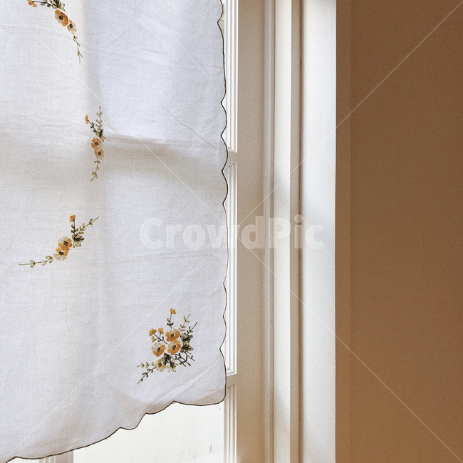 커텐,인테리어,꽃,자수,감성,interior,flower,인테리어,실내디자인,interior design