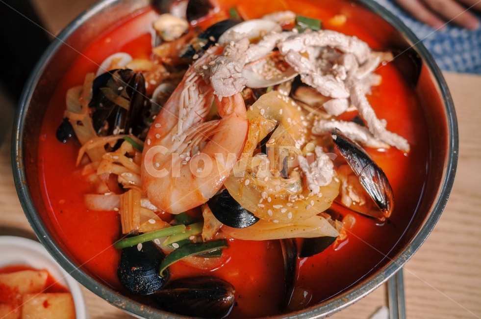 짬뽕,음식,food,연출사진,음식사진,감성사진,음식,식재료,요리,food,cook,meal,dishes,food reserves,면류,면요리,noodles,중식,중국음식,중화요리,chinese food,chinese dishes,chinese meal,chinese cook