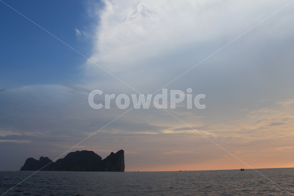 바다,대양,자연,일몰,하늘,붉은하늘,ocean,sea,nature,sunset,석양,sky,redsky,dawn,새벽,dusk,황혼,자연,풍경,nature,landscape