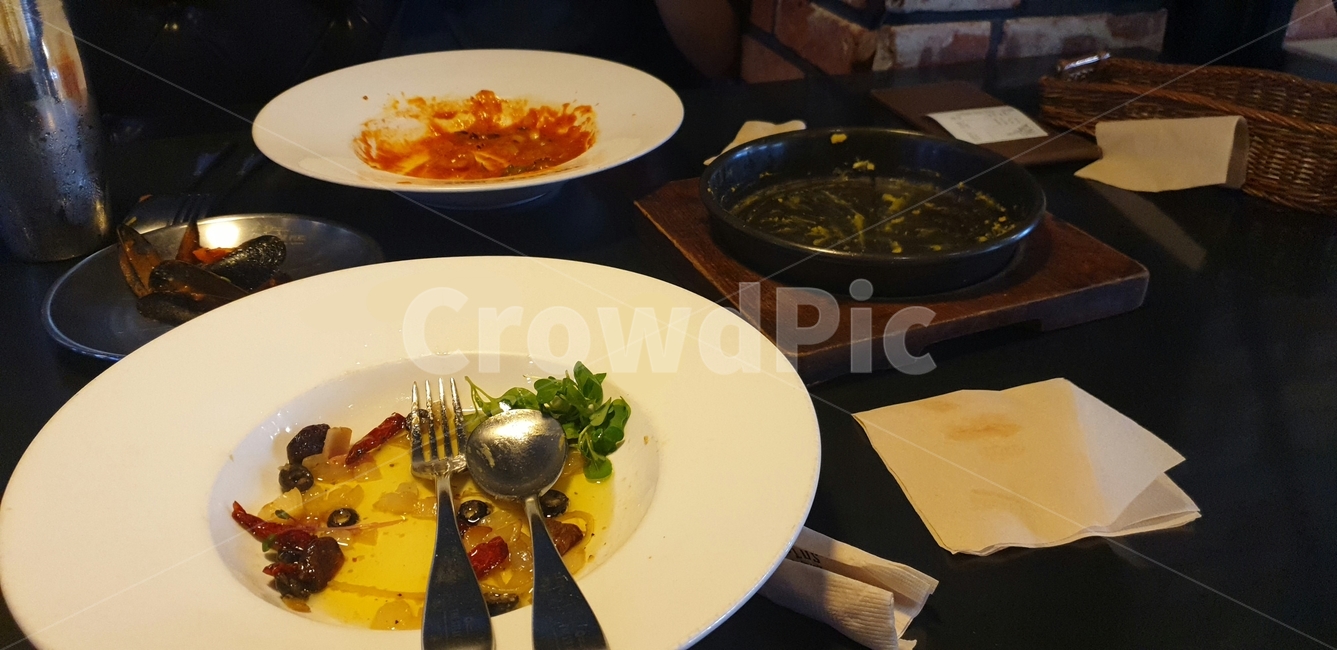 파스타,스파게티,빈접시,레스토랑,포크,숟가락,접시,음식,음식,식재료,요리,food,cook,meal,dishes,food reserves