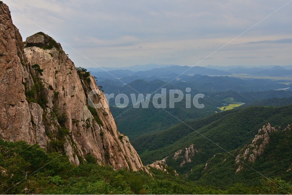 cliff,낭떠러지,nature,자연,outdoors,옥외,mountainrange,산맥,mountain,산,slope,경사,scenery,풍경,landscape,경치,영암,월출산,공원,국립공원