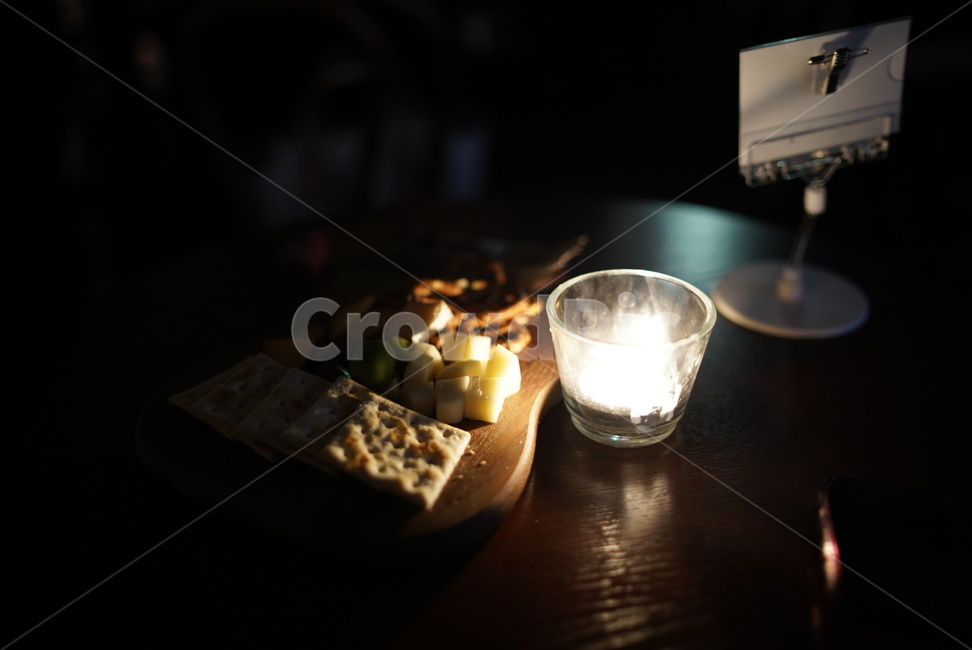 바,술,분위기,칵테일,여유,어둠,빛,음식,식재료,요리,food,cook,meal,dishes,food reserves,디저트,간식,후식,dessert,snack