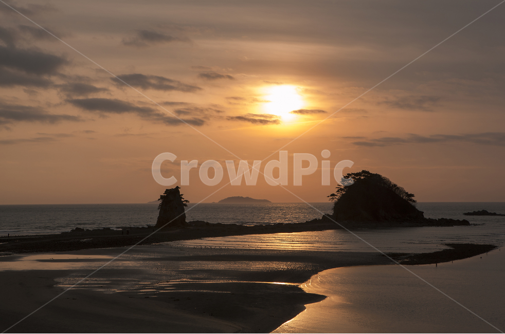 안면도,석양,꽃지,일몰,자연,해변,꽃지해수욕장,야경,감성,자연,풍경,nature,landscape,한국자연풍경,한국자연경관,korea nature landscape,light,빛,flare,플레어,outdoors,옥외,dusk,황혼,sunset,red sky,붉은 하늘,dawn,새벽,sky,하늘,sunlight,햇빛