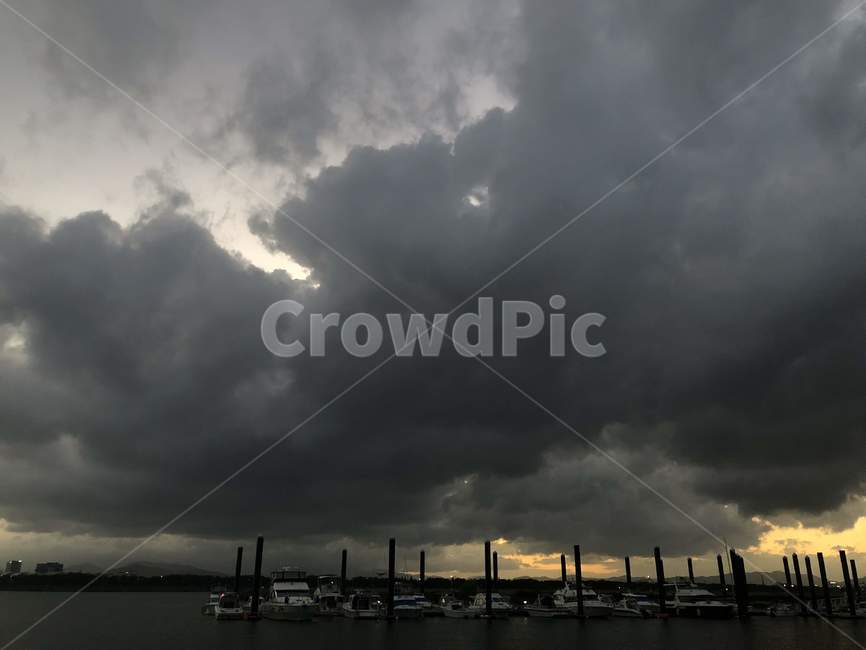 하늘,sky,구름,cloud,색감,color,일몰,sunset,선착장,배,자연,풍경,nature,landscape,weather,날씨,water,물,waterfront,워터 프론트