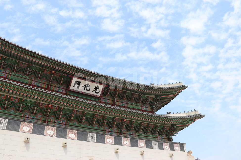 광화문,경복궁,궁,palace,건축물,architecture,building,건물,temple,전통적인,전통,한국전통,한국문화,korean traditional,korean culture,한국랜드마크,한국관광지,한국명소,korea landmark,korea tourist attraction,건축물,건물외관,exterior,building,structure,architecture,construction