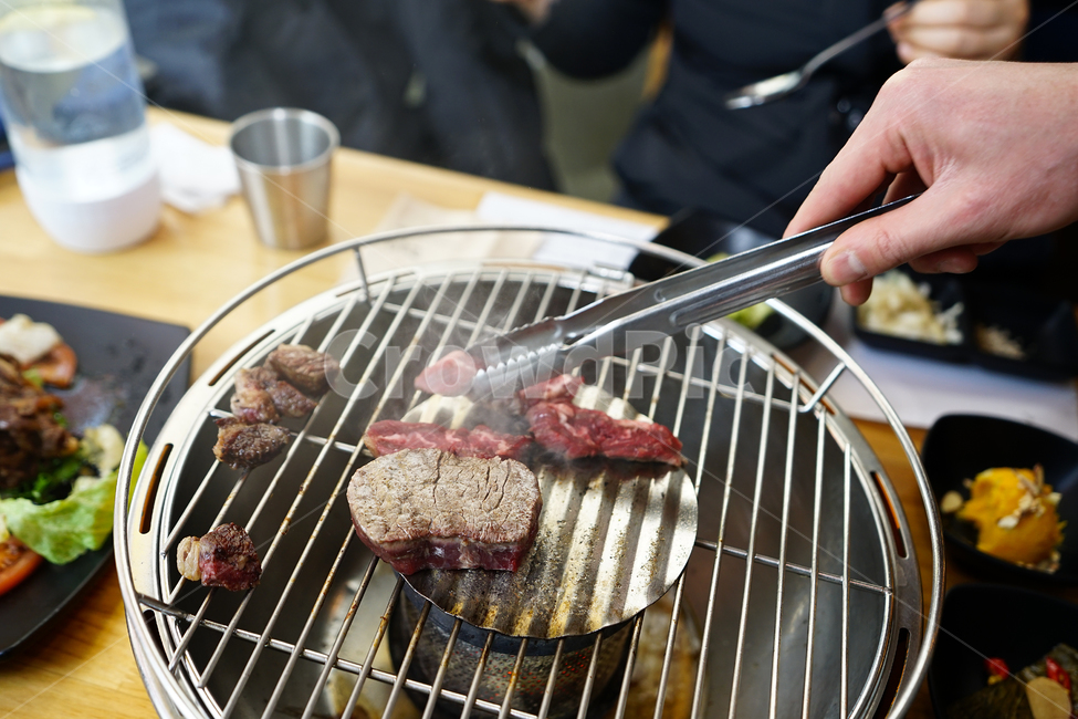 고기,육류,육식,먹방,안주,와규,소고기,소,소주안주,음식,식사,안주거리,육질,육즙,외식,요리,먹거리,불판,구이,음식,식재료,요리,food,cook,meal,dishes,food reserves,육류,고기,meat