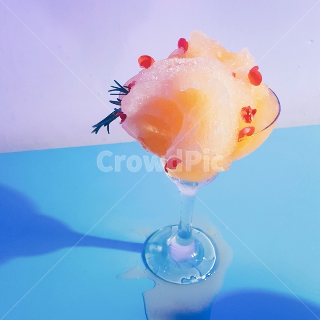 alcohol,알코올,beverage,마실것,cocktail,칵테일,drink,음주,glass,유리