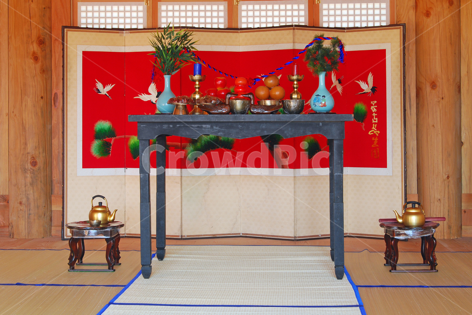 전통혼례,혼례,혼인,상,혼례상,기러기,목기러기,결혼,음식,주전자,병풍,민속,민속품,전통,한국,한국전통,인테리어,실내,장식,장식품,혼례용품,용품,문화,전통문화,한국전통,한국문화,korean traditional,korean culture,결혼,혼례,웨딩,wedding,marriage,marry,기념일,축하,anniversary,congratulation,celebrate,celebration