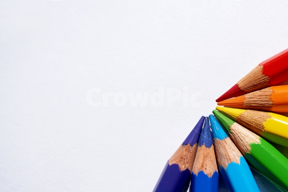색연필,무지개,colorful,그라데이션,rainbow,색채,다양한,빨강,주황,노랑,초록,파랑,남색,보라,원,연필,art,pencil,graduation,미술,도구,뾰족한,colored,color,배경,empty,space,반원,예술,art,사물,물건,오브젝트,thing,object,matter,학용품,문구류,사무용품,school supplies,stationery,office supplies,누끼,remove background