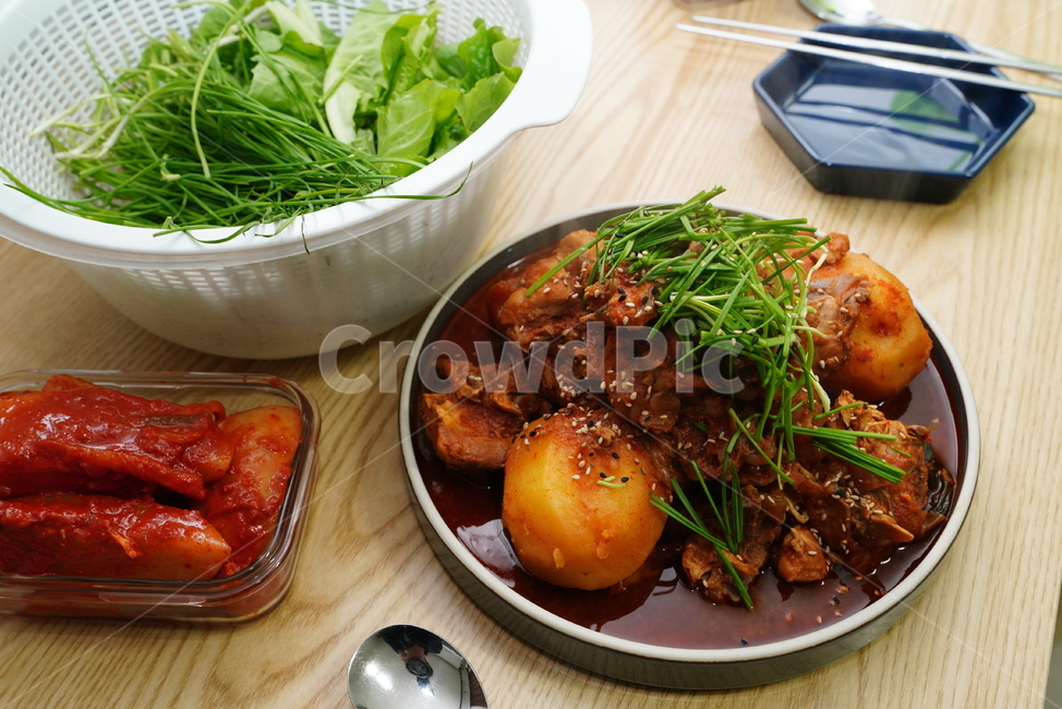 닭도리탕,닭볶음탕,식사,안주,집밥,먹거리,닭고기,푸드,food,요리,음식,야채,음식,식재료,요리,food,cook,meal,dishes,food reserves