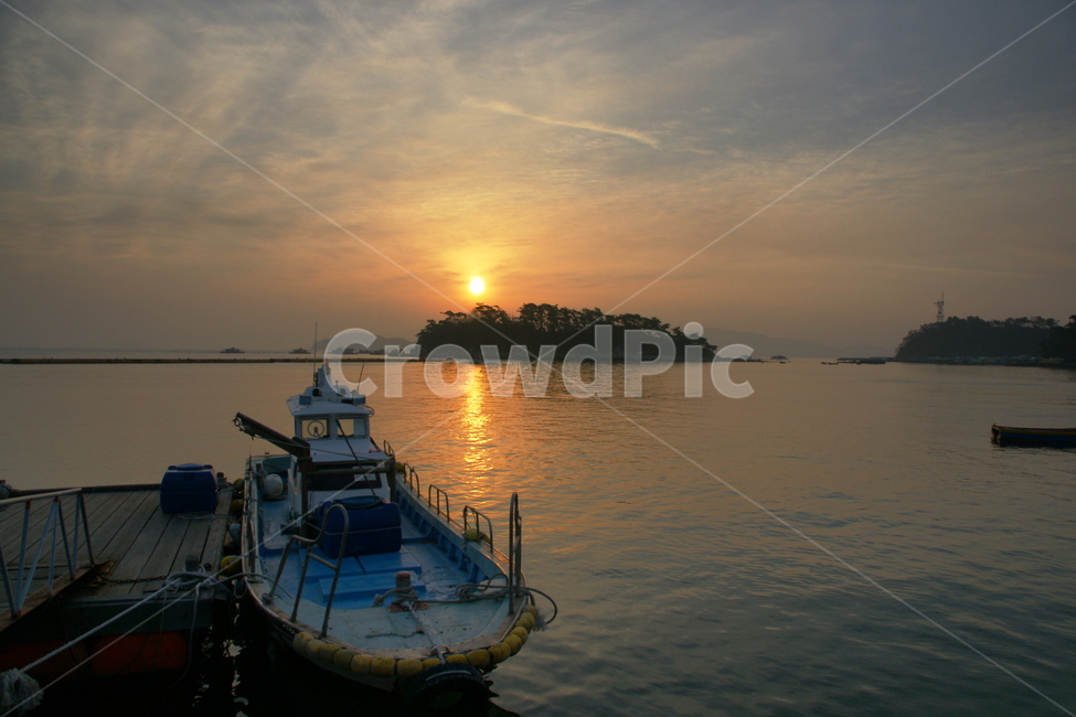 바다,일출,부두,배,선박,섬,해,산업,industry,industrial,어업,fishery,fishing industry