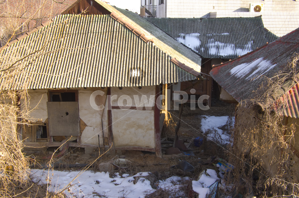 빈집,집,버려진집,옛집,시골,koreahouse,house,winter,snow,old,rural,emotion,풍경,감성,지붕,roof,폐가,시골집,풍경사진,감성사진,정취,옛날집,슬레트지붕,슬레트