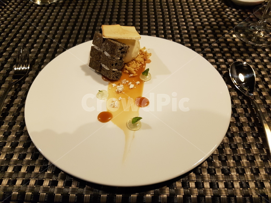 프랑스음식,음식,고급음식,디저트,레스토랑,맛집,음식,식재료,요리,food,cook,meal,dishes,food reserves,양식,서양음식,서양요리,western food,western dishes,western meal,western cook