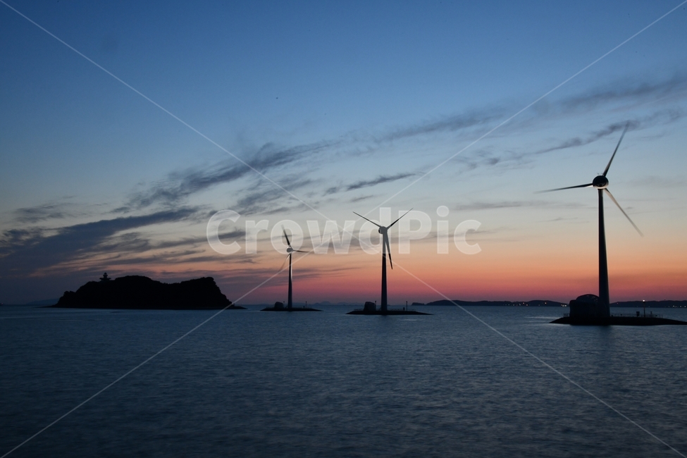 탄도항,풍력발전기,석양,노을,훙경,바다,에너지산업,energy industry,engine,엔진,motor,모터,machine,기계,transportation,교통,vehicle,차량,boat,보트