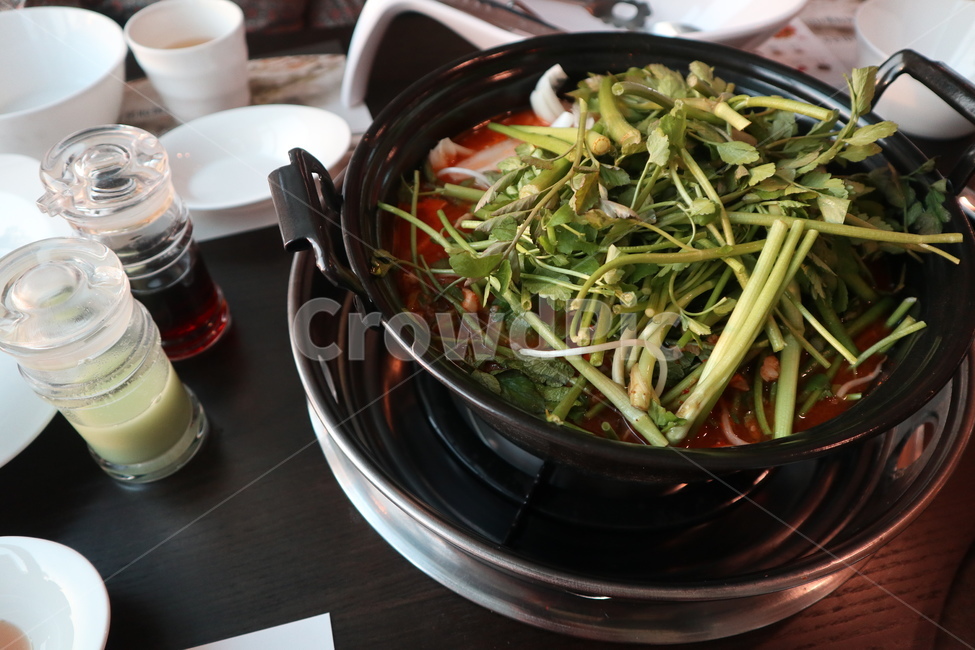 전골,찌개,미나리,고추장찌개,전골식당,음식,식재료,요리,food,cook,meal,dishes,food reserves,한식,한국음식,한국요리,korean food,korean dishes,korean meal,korean cook