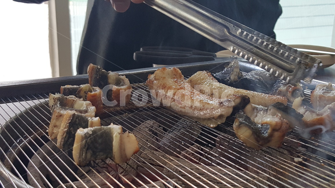 장어,장어구이,연탄구이,외식,스테미너,보양식