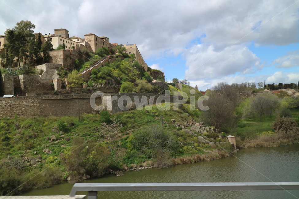 스페인,톨레도,유럽,해외,중세도시,경치,자연,풍경,외국,하늘,구름,건물,spain,city,landscape,nature,scenery,성,castle,요새,fort,세계도시풍경,해외도시풍경,외국도시풍경,world cityscape,architecture,건축물,building