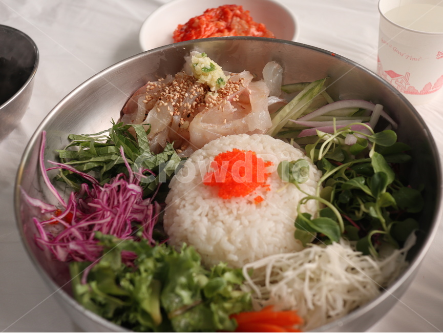 회,덮밥,회덮밥,야채,샐러드,날치알,식품,음식,food,신선,음식,식재료,요리,food,cook,meal,dishes,food reserves