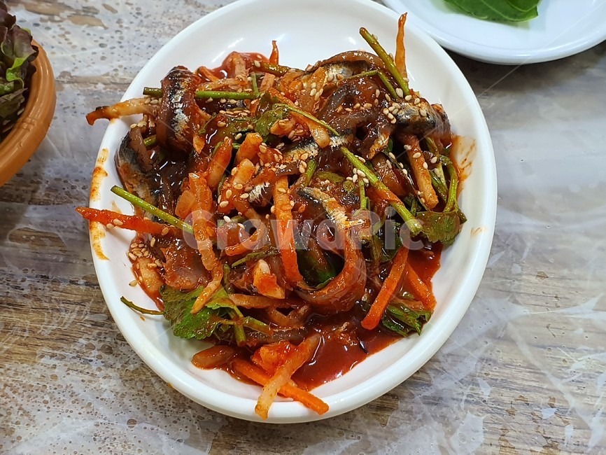food,식재료,요리,seafood,회요리,회,수산물,횟집,멸치요리,해산물,멸치회