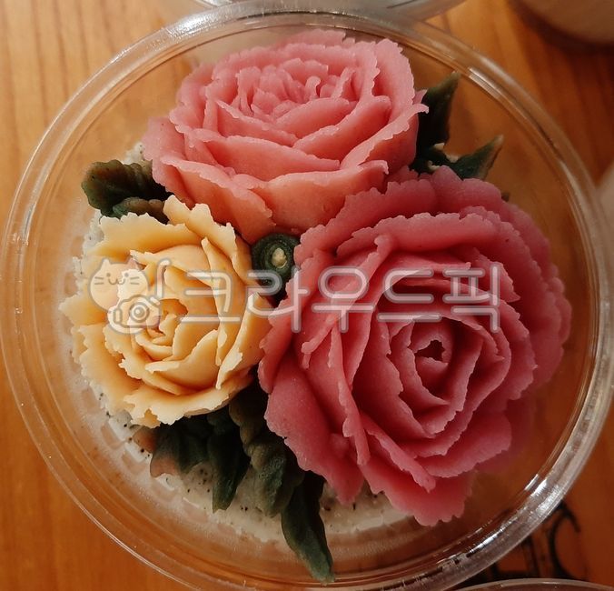 sediment flower,Rice Clay,handwork,Rice cake cupcake,food,rice cake craft,crafts,Rice Cake,dessert,Work,rose,handmade,Beef flower rice cake cupcake