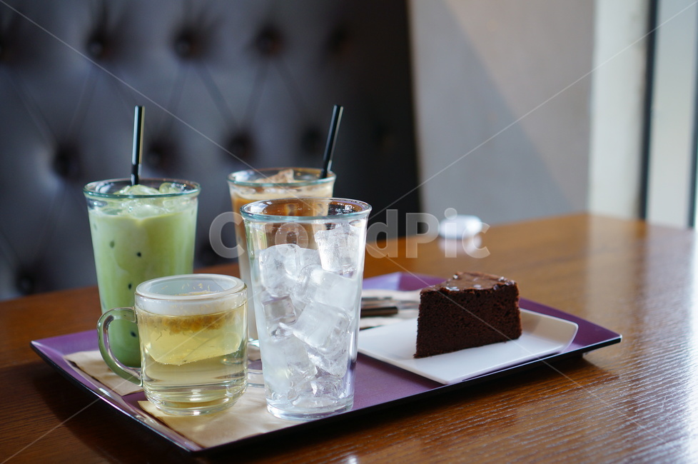 카페,커피,조각케익,얼음,티타임,스무디,이야기