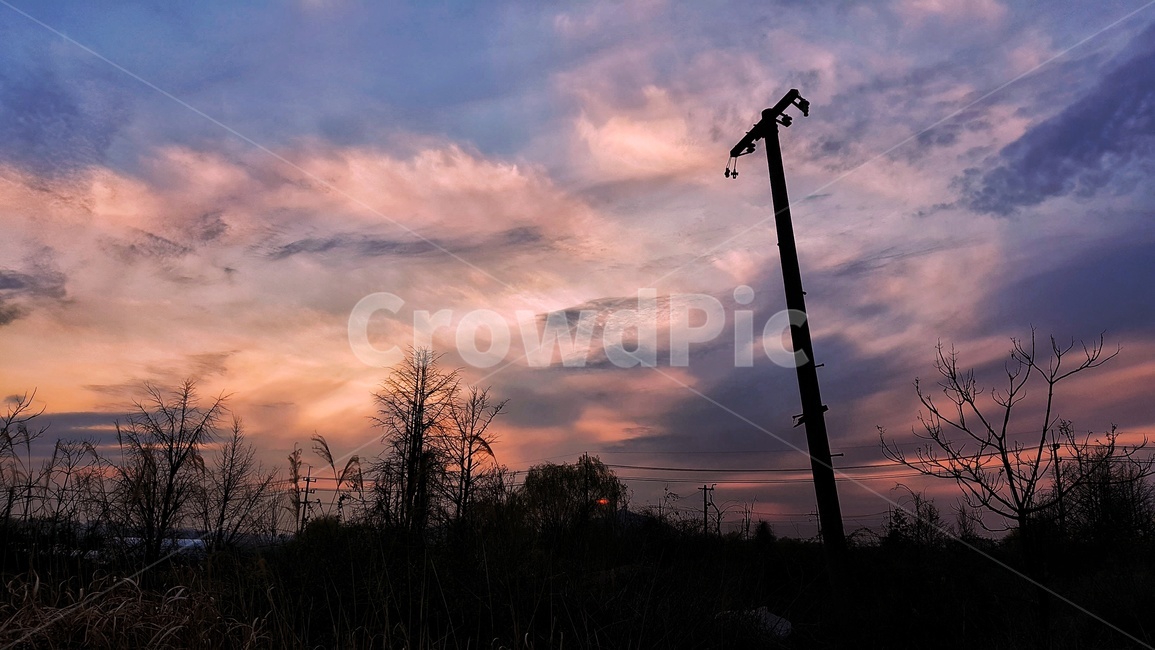 전봇대,노을,구름,하늘,석양,저녁,풍경,landscape,경치,산,시골,자연,nature,나무,붉은노을,붉은색,전신주,그림자,silhouette