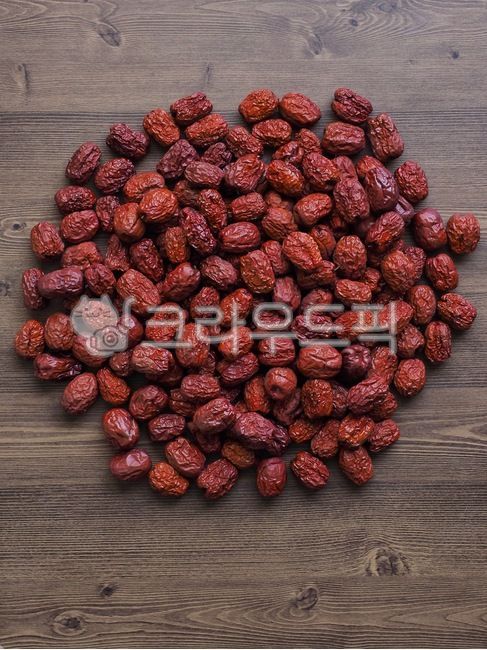 음식,대추,말린대추,빨간색,과일,건과일,말린음식,food,jujube,driedjujube,red,fruit,driedfruit,driedfood,추석음식,설날음식,명절,명절음식,추석사진공모전