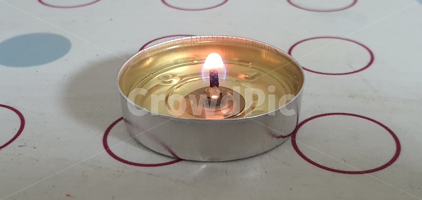 양초,초,빛,어두움,불빛,flame,candle,background,decoration,candlelight,fire,wax,light,glowing,burn,dark,glow,celebration,holiday,night,romance,peace,symbol,romantic,relaxation,black,festive,spirituality,decorative