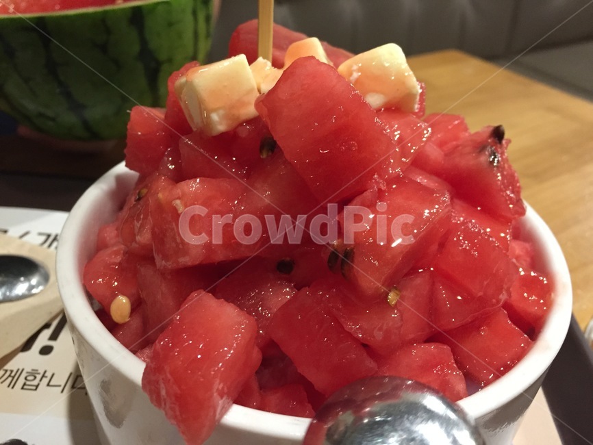 디저트,간식,빙수,수박빙수,수박,여름,시원한,음식