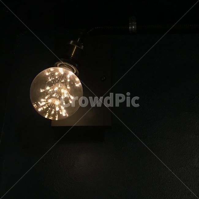 조명,어둠,빛,대비,카페,인테리어,구석,light,dark,cafe