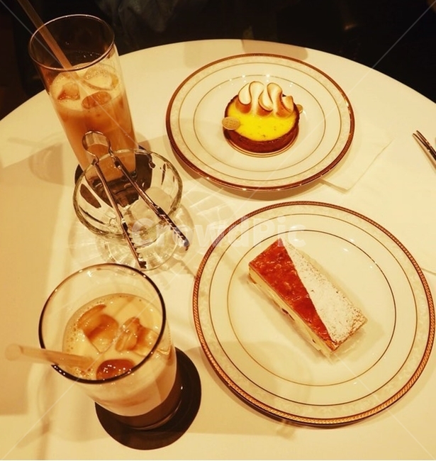 빵,밀크티,음료,카페,디저트,후식,브래드,bread,milktea,caff,dessert,drink,디저트,간식,후식,dessert,snack