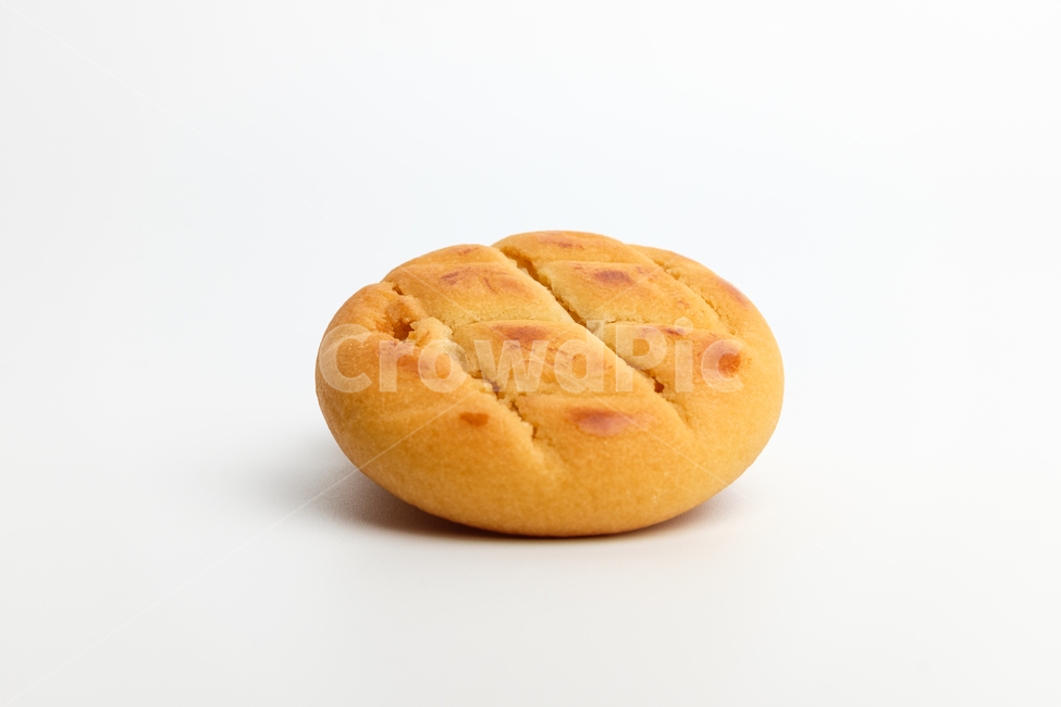 쿠키,스낵,과자,비스킷,달콤한,음식,후식,식품,부드러운,맛있는,아몬드,땅콩,빵,밀가루,케이크,구이,빵과자,쫀득한,설탕,동그란,고소한,디저트