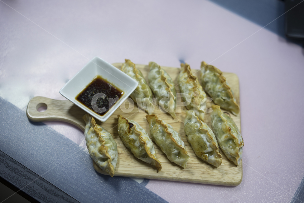 만두,군만두,냉동만두,간식,디저트,음식,식재료,요리,food,cook,meal,dishes,food reserves