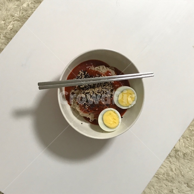 냉면,비빔냉면,여름,면,면요리,삶은계란,eggs,summer,한식,koreafood,food,cook,spicybuckwheatnoodles,noodle