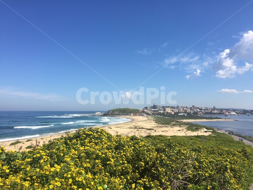 land,나라,nature,자연,outdoors,옥외,sea,바다,water,물,ocean,대양,shoreline,해안선,promontory,곶,coast,연안