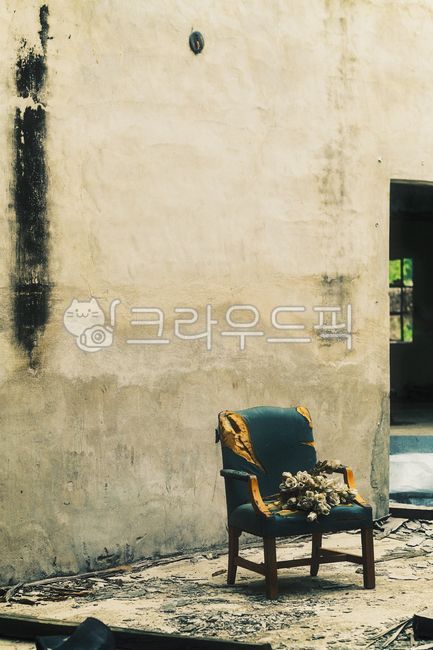 의자,건축학,안락의자,벽,외로움,쓸쓸함,폐가