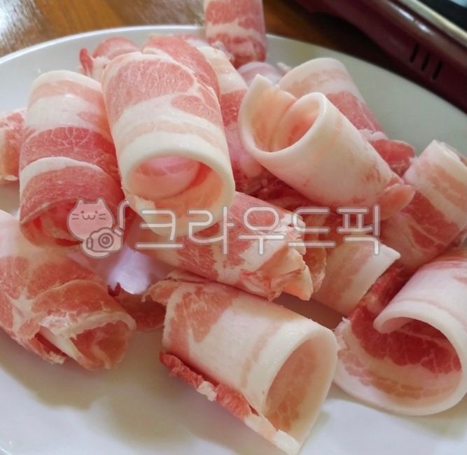 plane,cook,Plane Pork Belly,thin meat,Plane Samgyeop,raw meat,pork,food,pig,pork belly,dish,meat,ingredients,cooking