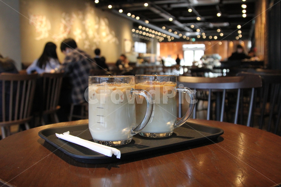 커피,라떼,얼음,아이스,아이스커피,아이스라떼,스타벅스,카페,아메리카노,coffee,cafe,감성,갬성,커피,카페,coffee,cafe