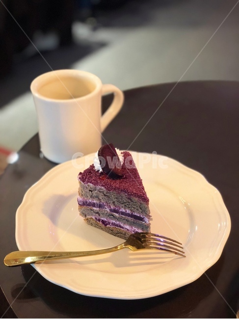카페,커피,케이크,분위기,느낌,책상위,필,감성,연출,엔틱,색다른,추억,향수,그리움,음식,디저트,dessert,feeling,emotion,vintage,retro,antique,table,coffee,cafe,cake,thing,americano,포크,fork,디저트,간식,후식,dessert,snack