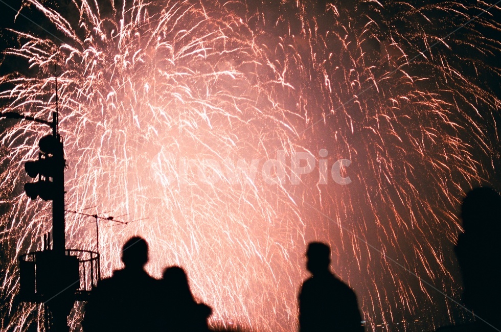 불꽃,축제,광안리,야경,부산,폭죽,firework,nightscape,busan,festival,뒷모습,연인,커플,필름카메라,필름,감성,아날로그,felling,analogue,film,야경,밤,풍경,nightscape,night,landscape,사람,인물,인간,human,person,인물실루엣,사람실루엣,character silhouette,human silhouette,축제,행사,festival,carnival,event,감성,sensible,feeling,nature,자연,outdoors,옥외