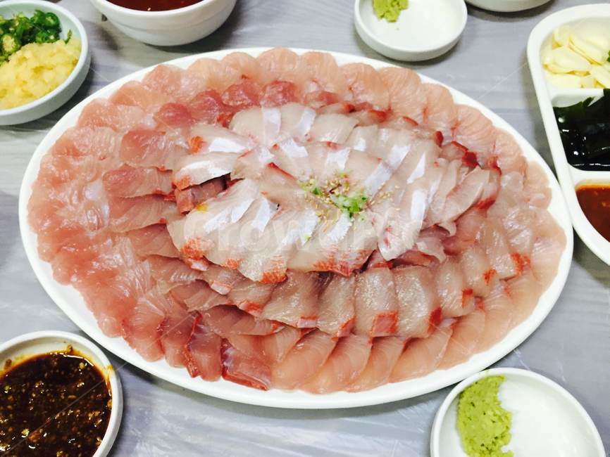 방어회,회,횟집,한접시,음식,요리