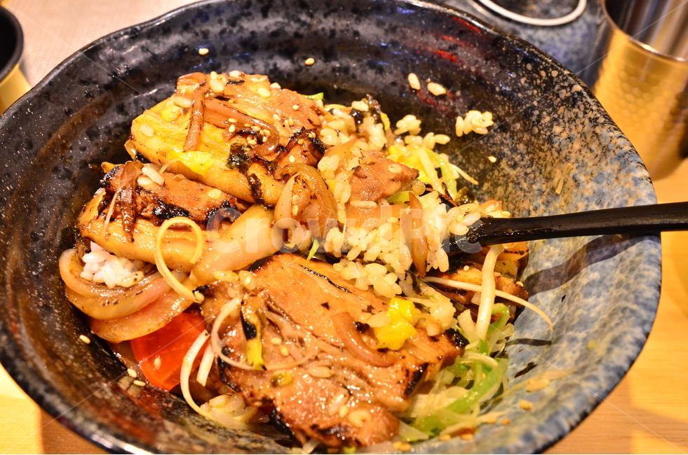 돈부리,일식,먹방,덮밥,돈꼬츠,음식,식재료,요리,food,cook,meal,dishes,food reserves,일식,일본음식,일본요리,Japanese food,Japanese dishes,Japanese meal,Japanese cook