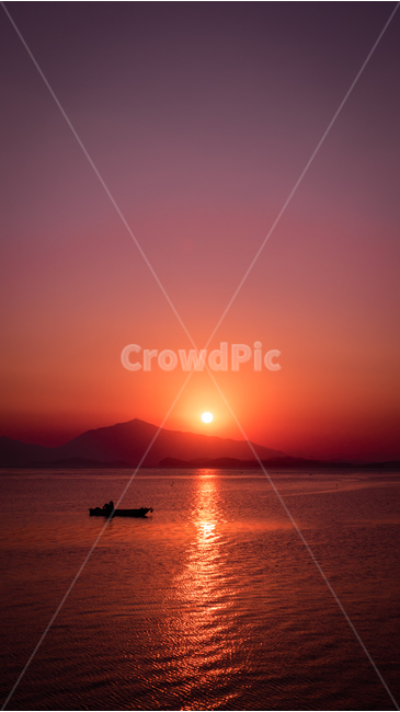 노을,일몰,해질녘,sunset,풍경,어부,어선,사천,바다,자연,풍경,nature,landscape,한국자연풍경,한국자연경관,korea nature landscape,outdoors,옥외,sunlight,햇빛,dawn,새벽,sky,하늘,red sky,붉은 하늘,dusk,황혼